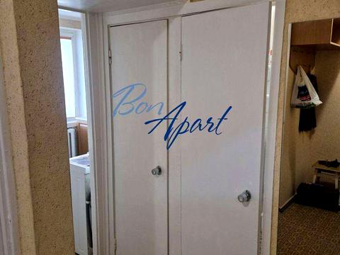 квартира за адресою Оксани Вороніної пров. (Металістів), 1