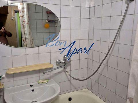 квартира за адресою Оксани Вороніної пров. (Металістів), 1