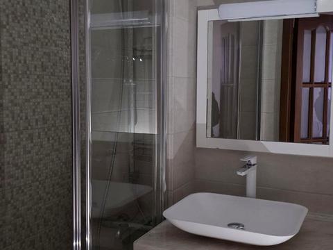 квартира за адресою Князя Володимира Великого просп., 70