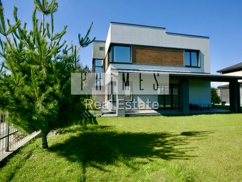 будинок за адресою Вишнева вул., 35