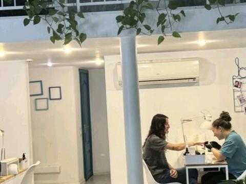 комерційна за адресою Назарівська вул. (Вєтрова), 11