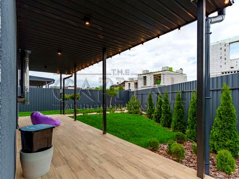 будинок за адресою Виноградна