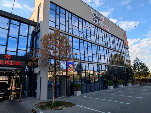 комерційна за адресою Пасхальна вул., 9