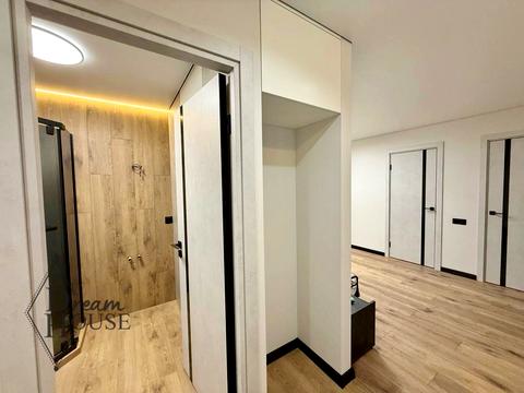 квартира за адресою Левка Лук'яненка вул. (Маяковського), 23