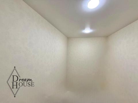 квартира за адресою Левка Лук'яненка вул. (Маяковського), 23