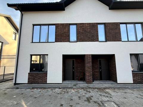 будинок за адресою 8 березня