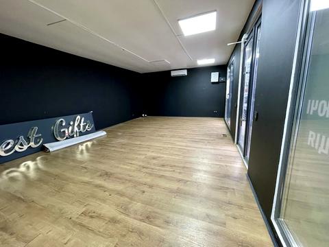 комерційна за адресою Пирогова вул., 71а