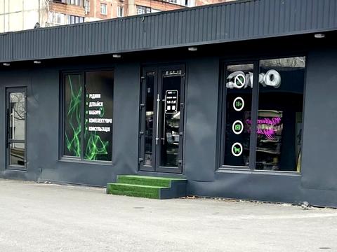 комерційна за адресою Пирогова вул., 71а