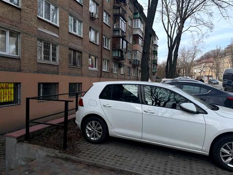 коммерческая по адресу Михаила Бойчука ул. (Киквидзе), 34