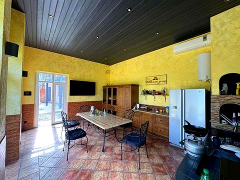 будинок за адресою ватутіна, 26