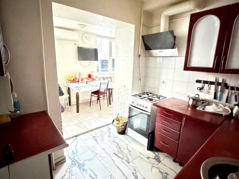 квартира за адресою Князя Володимира Великого просп., 74