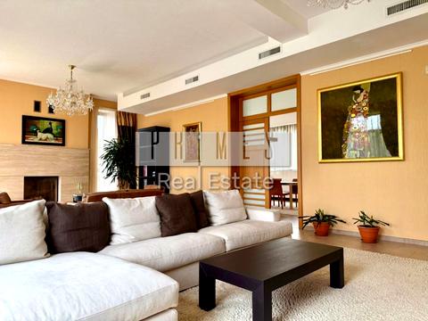 будинок за адресою Редутна вул., 9