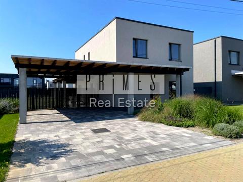 дом по адресу Шкільна