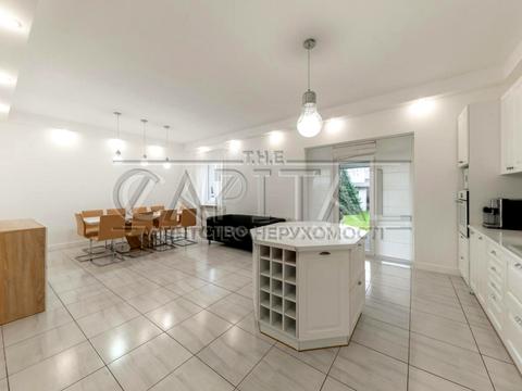 дом по адресу  ул.