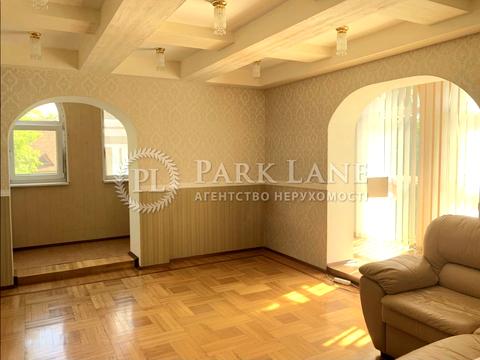 будинок за адресою Привітна, 8