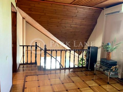 будинок за адресою Привітна, 8