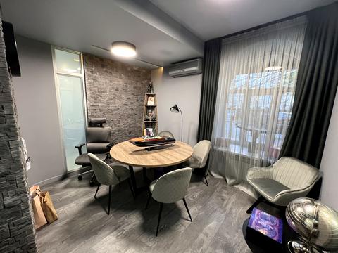 комерційна за адресою Київ, Гоголівська вул., 39-А