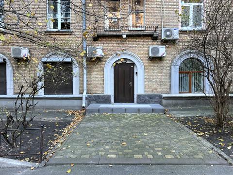 комерційна за адресою Київ, Гоголівська вул., 39-А