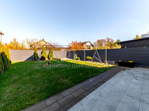 дом по адресу Киев, Берёзовая ул.