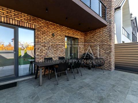 дом по адресу Киев, Берёзовая ул.