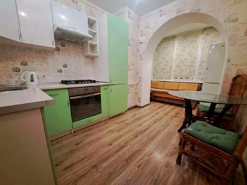 квартира за адресою Академіка Шалімова вул., 63