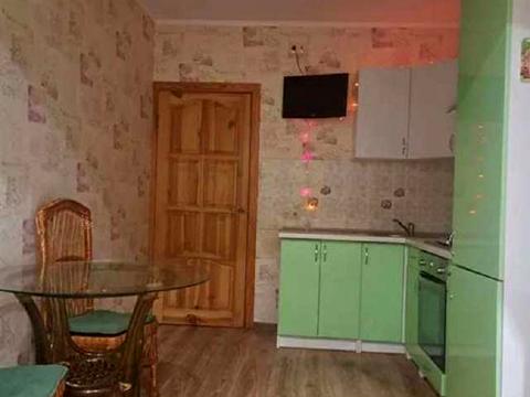 квартира за адресою Академіка Шалімова вул., 63