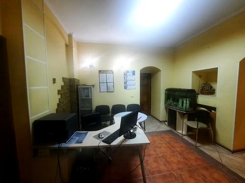 коммерческая по адресу Итальянский бульв., 1