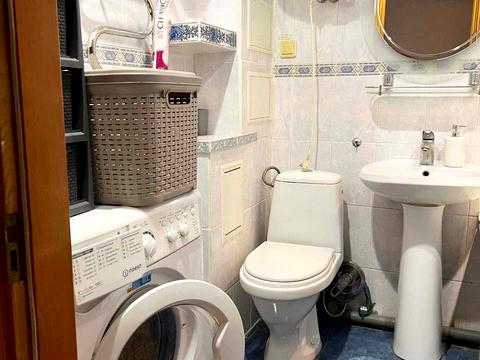 квартира за адресою Автозаводська вул., 6