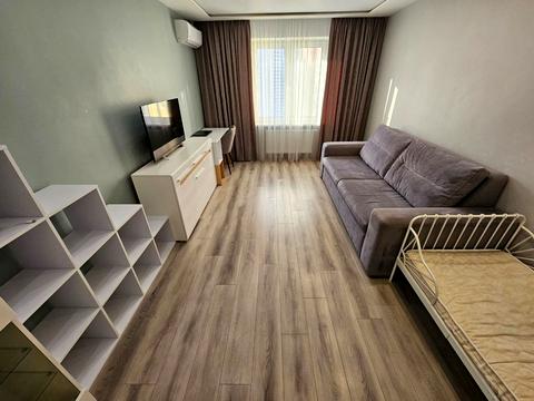 квартира за адресою Київ, Академіка Глушкова просп., 9-Є