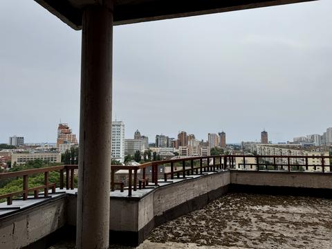 комерційна за адресою Лесі Українки бульв., 7-Б