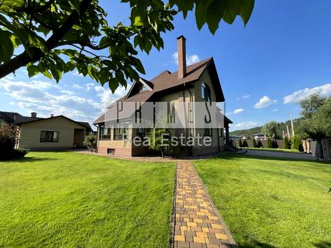 будинок за адресою Шкільна вул.