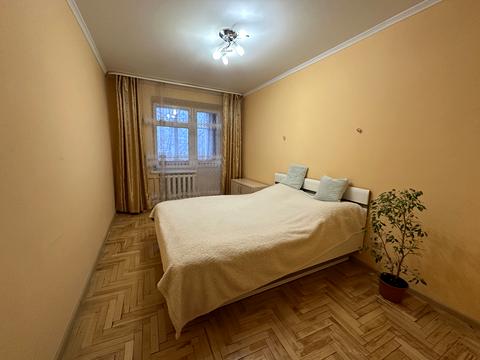 квартира за адресою Ангарна вул., 18