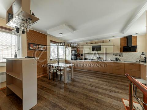 будинок за адресою Київ, Ольжича вул., 14