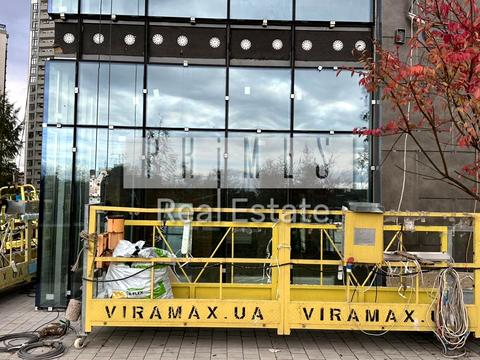 комерційна за адресою Андрія Верхогляда вул. (Михайла Драгомирова), 20