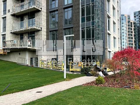 комерційна за адресою Андрія Верхогляда вул. (Михайла Драгомирова), 20