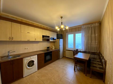 квартира за адресою Бакинська вул., 37-Г