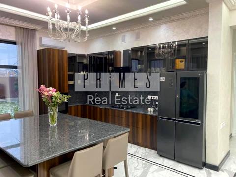 будинок за адресою Щаслива вул.