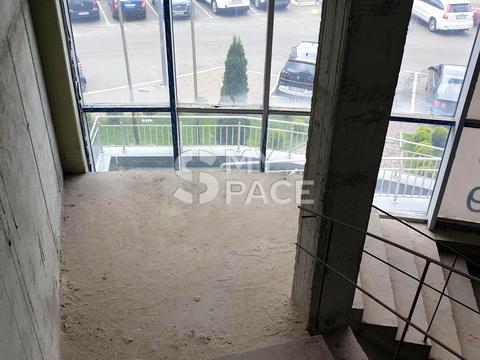 комерційна за адресою Київ, Дарницький бульв., 8-Б