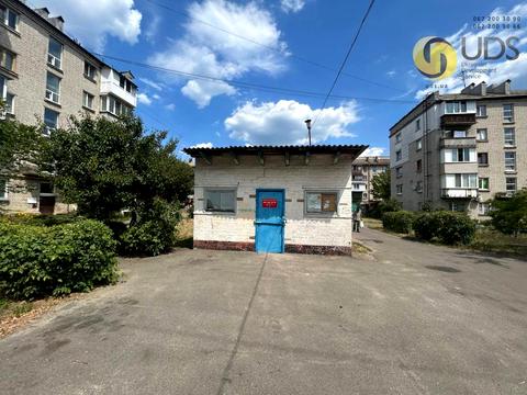 комерційна за адресою Павла Чубинського вул. (Крупської), 8-А