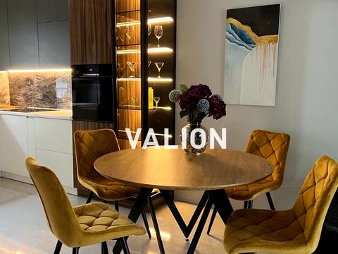 будинок за адресою Юності