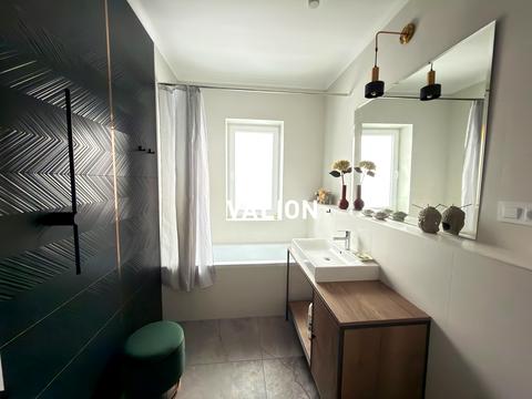 будинок за адресою Юності