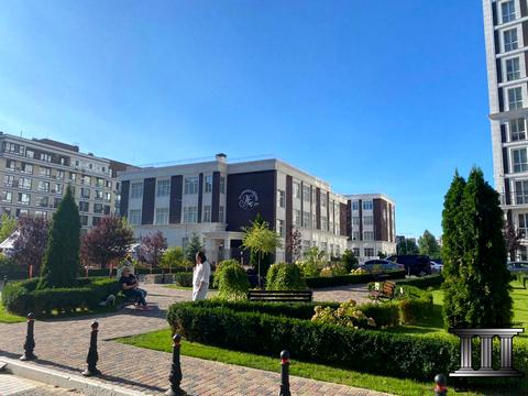 комерційна за адресою Михайла Максимовича вул. (Онуфрія Трутенка), 28-Е