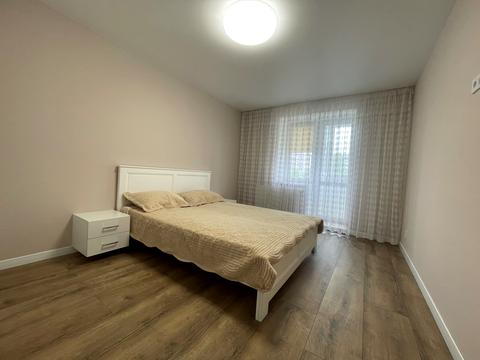 квартира за адресою Злуки просп., 47-В