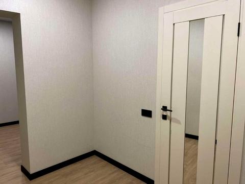 комерційна за адресою Кирилівська вул. (Фрунзе), 37