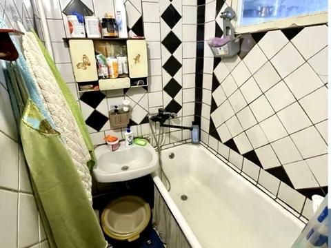 квартира за адресою житловий масив Тополя-1 вул., 3