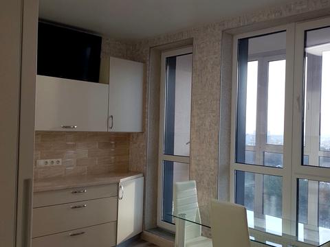 квартира за адресою Василя Симоненка вул., 30