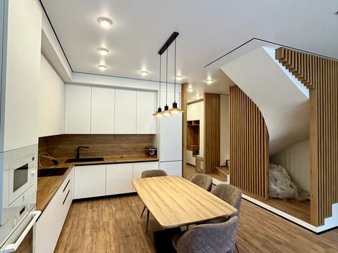 дом по адресу Соборна, 7