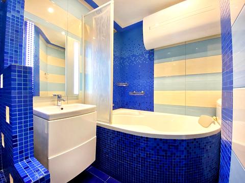 квартира за адресою Семафорна вул., 42