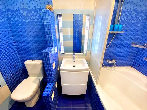 квартира за адресою Семафорна вул., 42