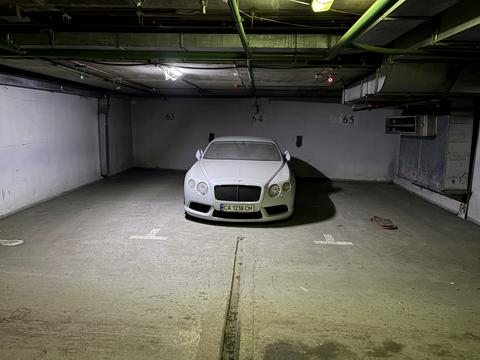 паркоместо по адресу Сечевых Стрельцов ул. (Артема), 52а